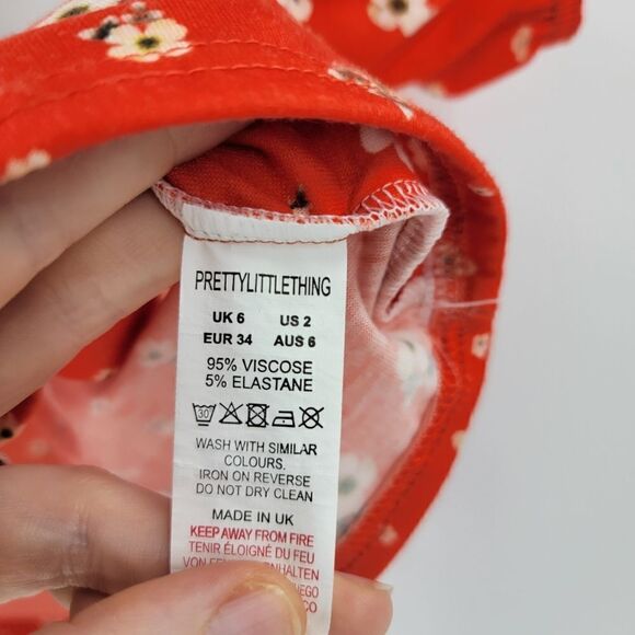 Pretty little thing crop top orange lace up 2 flower floral off the shoulder - Picture 4 of 4